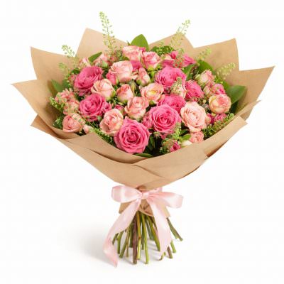 Букет из розовых кустовых роз «Весеннее пробуждение»