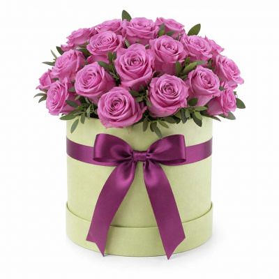 Шляпная коробка с розами «Сиреневый каприз»