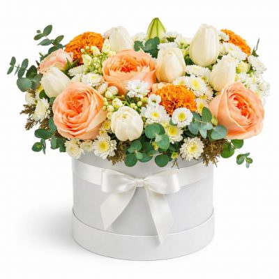 Букет в шляпной коробке «Элегант»