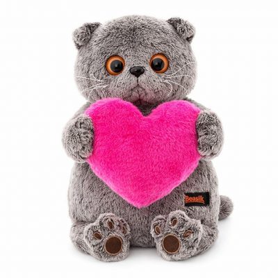 Плюшевый котик с сердцем