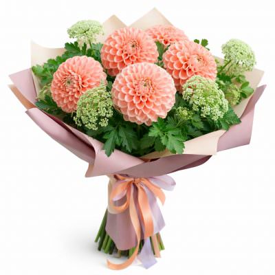 Букет с георгинами «Светлый сон»