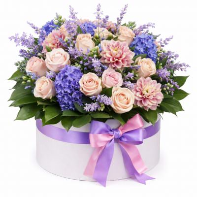 Цветы в коробке «Сказочная нежность»